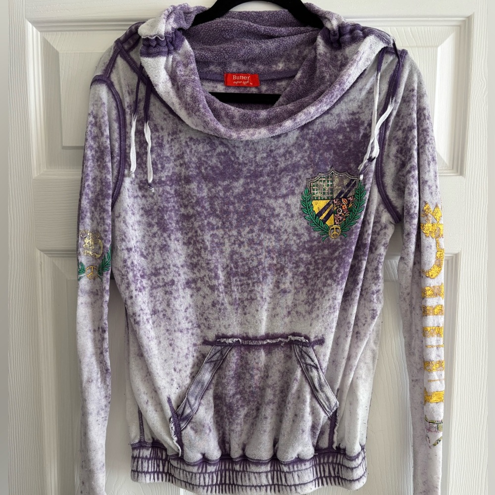 Butter Lightweight Purple Sweatshirt, Woman’s XS